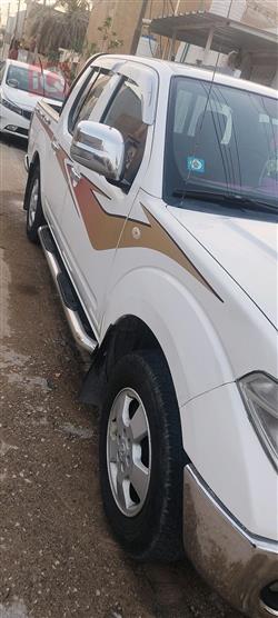 نیسان نەڤارا